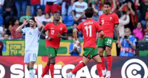 李泽露在,日亚锦赛女,公斤级摔跤,明发彩票开奖查询,开奖结果,互动预测平台,实时开奖,手机开奖查询