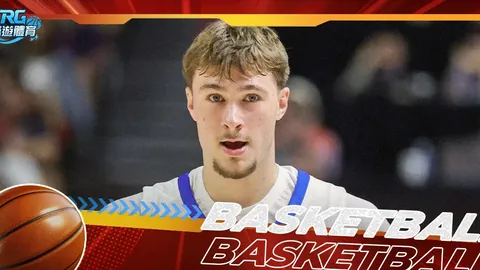 “内马尔桑托斯首秀破门，热泪盈眶吻徽荣归！”